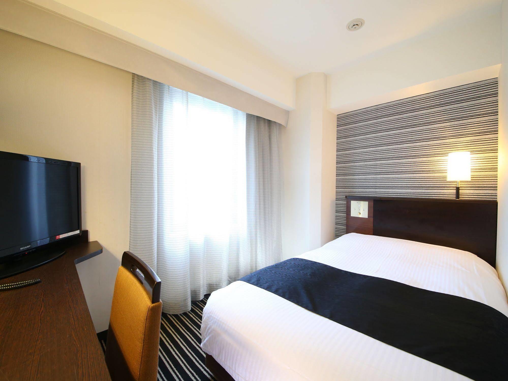 APA Hotel Roppongi SIX Tokyo Esterno foto